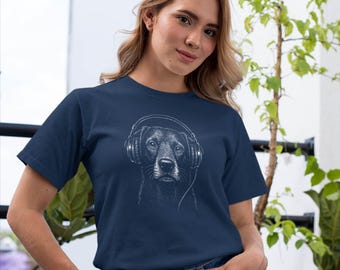 Dog With Headphones T-Shirt Funny Music Lover Graphic Tee Cool DJ Pet Shirt Gift for Dog Lovers and Music Fans Unisex Casual Style