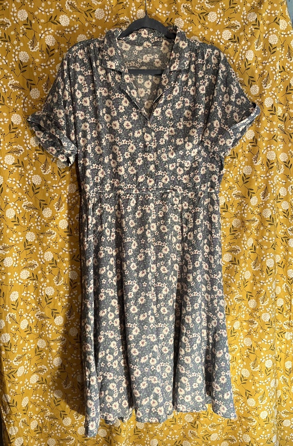 Vintage Pin Up Rockabilly Floral Dress - image 1