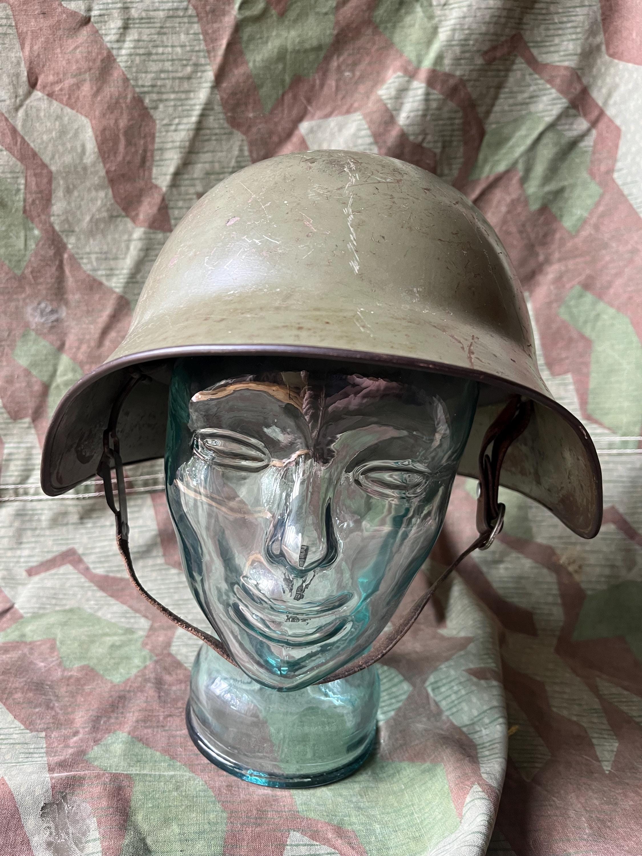 WW2 軍用ヘルメット（スイス軍）希少製品（実物） WW2 軍用ヘルメット（スイス軍）希少製品（実物）