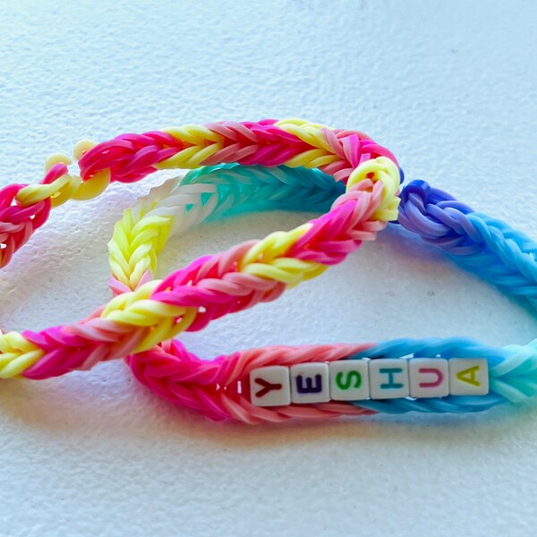 Rubber band, Friendship bracelet, fishtail braid