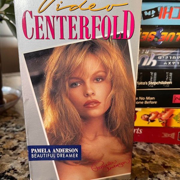 PLAYBOY 1992 - Video Centerfold - Pamela Anderson, Beautiful Dreamer VHS tape