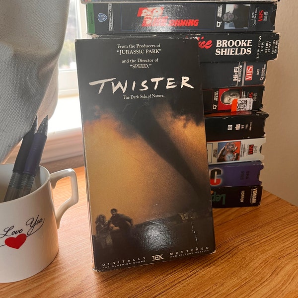 TWISTER (1996) VHS - cardboard sleeve
