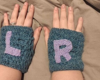 Made to order crochet handwarmers