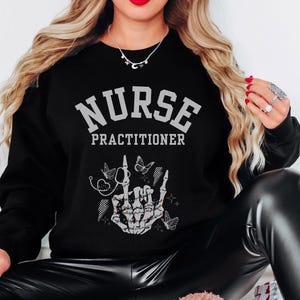 Kersttrui verpleegkundige, NP kersttrui, NP verpleegkundige afstuderen, NP verpleegkundige cadeau voor kerst, NP-sweater