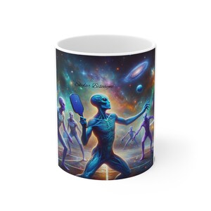 Mok, Space Aliens spelen Pickleball, Pickleball Lover Gift, Extraterrestrial Sport Cup, Alien Coffee Mug, Funny Space Theme Tea Cup,
