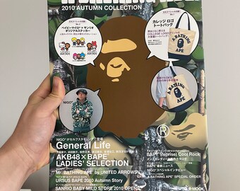 2010 A Bathing Ape Fall Collection Magazine (Free stickers)