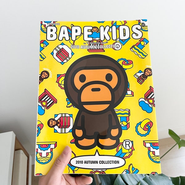 2010 Bape kids Fall Collection Magazine (Free stickers)