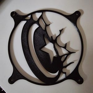 Captain Americas Schild an eine Wand genagelt PC-Lüftergitter