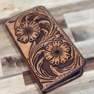 Estuche para teléfono con billetera de cuero repujado personalizado, todo en uno. Elige tu iPhone o Android. Diseño único. Regalo occidental hecho a mano.