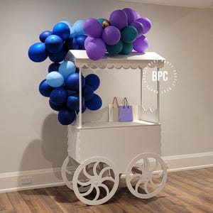 スイーツカート、誕生日の飾り、パーティーのアイデア、ベンダーディスプレイ