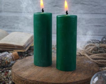 Set of 2 Green Beeswax Ritual Candles – Prosperity Spell Candles for Healing Energy, Altar Decor and Earth Connection Tools