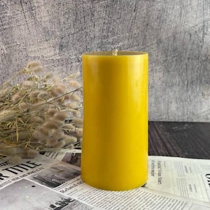 Yellow Beeswax Pillar Candle – 7.5x14 cm (2.95x5.5 in) – Ritual Candle for Meditation, Spiritual Magic & Home Decor