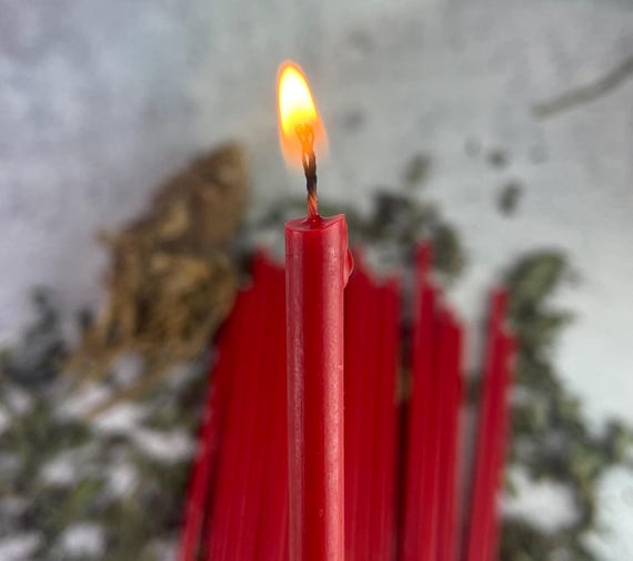 Rote Ritual Hohe Kerzen 20 cm - Bienenwachs Zauberkerzen für Liebe, Leidenschaft, Schutzzauber & Meditation (50er Set)