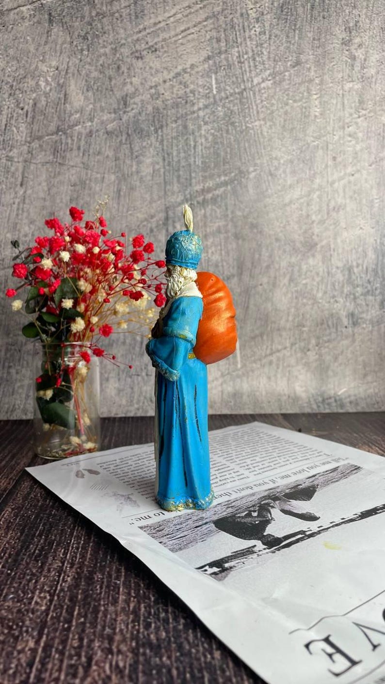 Christian altar candle with Saint Nicholas, perfect for prayer and meditation