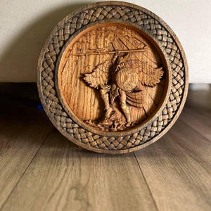 Nordische Walküre Wandkunst, handgeschnitzte Walkürengöttin, nordische Mythologie, Wikinger-Mythologie, umweltfreundliche Holzgeschenke, Wikinger-Kunst