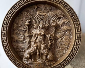 Standbeeld van Hecate | Griekse mythologie wandkunst | Handgesneden houten plaquette met drievoudige godin als heilig decor | Hekserij en heidens altaarstuk
