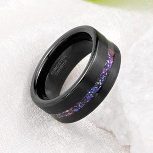 Orionnebel Wolfram Ring, schwarzes Wolfram Band 8 mm mit blauem Sandstein, Space Age Ring, Space Age Ring, Space Age Ring