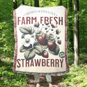 Vintage Strawberry Woven Blanket,Summer Picnic blanket, farmers market quilt, barn quilt, farm house throw,, Botanical Fruit Lover Gift
