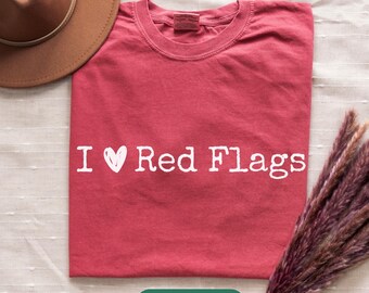 Dark Romance shirt, I Love Red Flags Tee, Bookish Shirt, Fantasy Readers, Villain Era Tee met Enemies To Lovers Book Club, boekenwurm cadeau