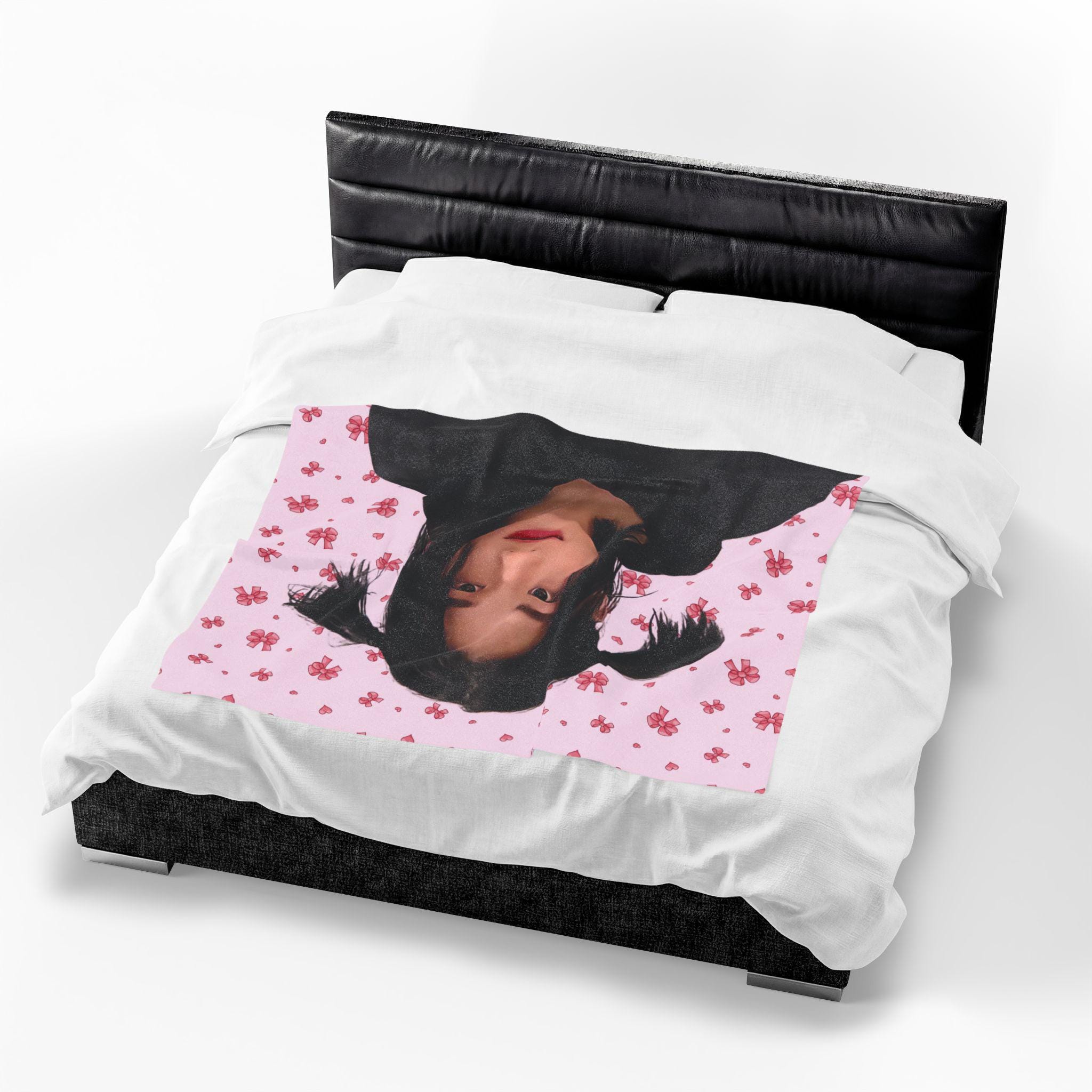 SKZ Hyunjin Pigtails Cute Stray Kids Blanket, Hyunjin Skz Blanket