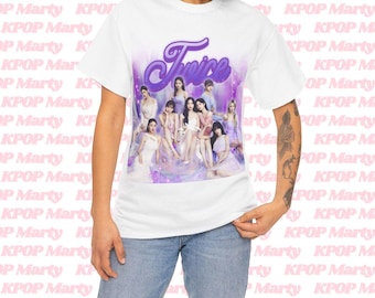 TWICE チェヨン レトロ ブートレッグ T シャツ、TWICE シャツ、K TWICE チェヨン レトロ ブートレッグ T シャツ、TWICE シャツ、K