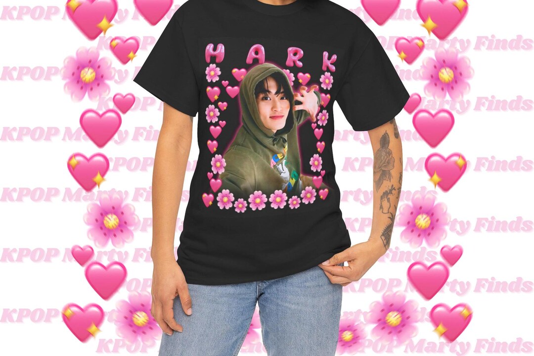 アイドル NCT MARKxTimHortons Tshirt il_1080xN.6136315546_l8yc.jpg