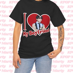 SKZ Changbin I Love My Boyfriend Shirt, Custom Stray Kids Changbin Biceps Photo Merch, Gift Ideas for Kpop Fans Stays