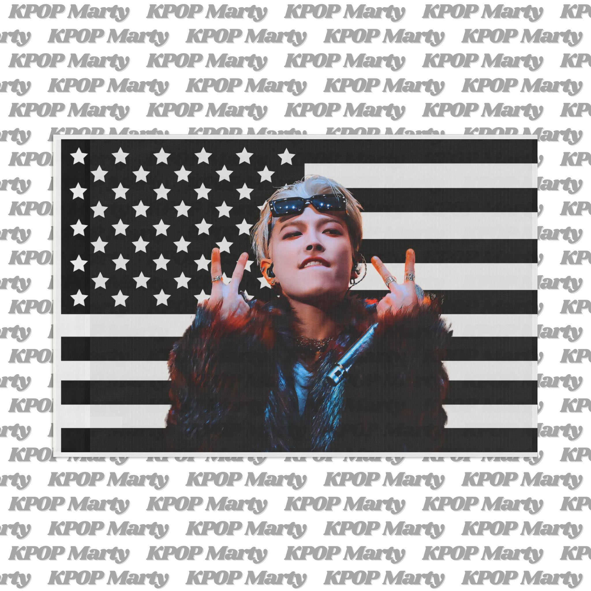 Ateez Hongjoong Fur Coat America Flag Banner, Ateez Tour 2025 Kpop Flag Merch, Gift Ideas Atiny, Birthday Gift & Concert Merch FULL SIZE