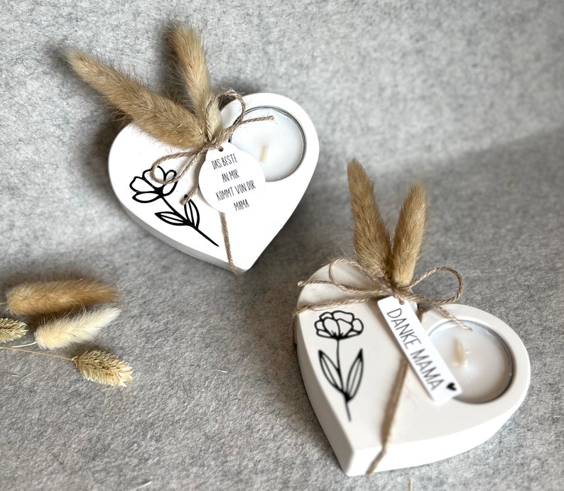 Geschenk zum Muttertag Herz mit Teelichthalter Herz aus Raysin dekoriertes Herz mit Trockenblumen Geschenkset Mama Herz mit Blume Bild 5