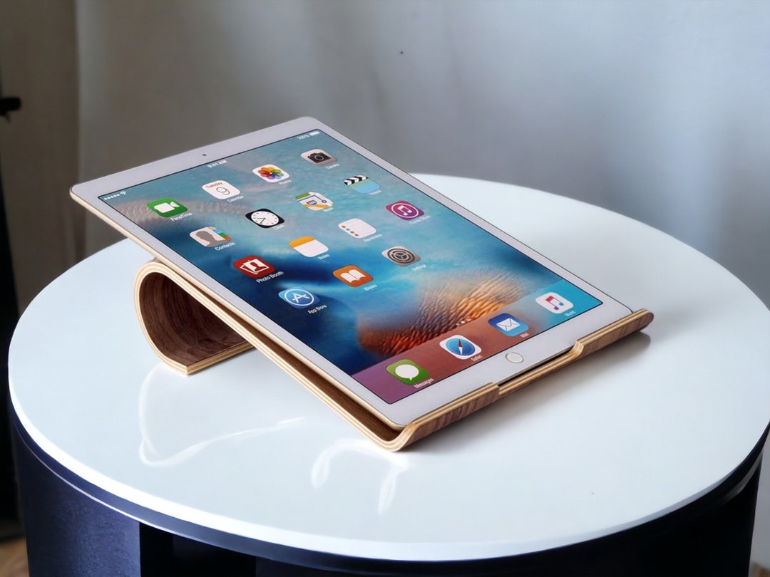 Wooden Notebook Radiator Stand, Universal Desktop Shelf Wood Stand ...