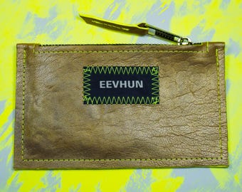 AGATA – Compact Handmade Leather Wallet | Bronze Upcycled Leather Pouch | Small Genderless Wallet | Sustainable Gift Idea | One of One
