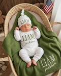 Embroidered Baby Outfit Set with Cotton Knit Blanket, Newborn Gift, Custom Baby Announcement, homecoming set,baby bodysuit with matching hat
