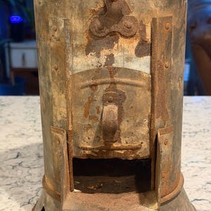 Antika primitiva träkolsugnar, plåtslagare, lödkolv, 30 cm hög