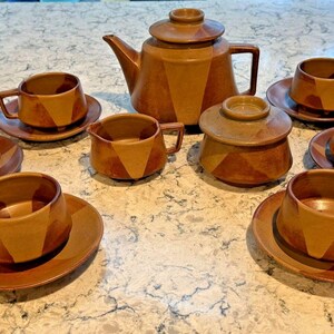 Vintage MCM Iron Mountain Style Brown/Tan Stoneware Tea Pot, Creamer, Sugar and Mug Set