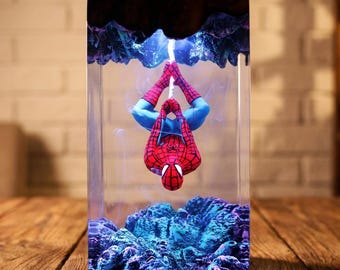 Personalized Super Hero Night Light Custom Hero Resin Lamp Figure Terrarium Personalized Night Light Bedroom Lamp Diorama Resin Epoxy Lamp