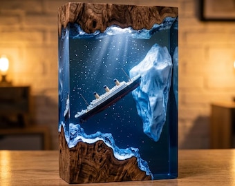 Arctic Iceberg Resin Lamp, Aurora Borealis Night Light, Epoxy Wood Diorama Art, Polar Home Decor, Unique Christmas Gift for Nature Lover