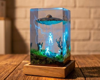 UFO Resin Lamp, Alien Abduction Night Light, Handmade Epoxy Resin LED Lamp, Sci-Fi Decor, Space Themed Lamp, Alien Gift, Unique Desk Light