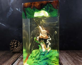 Anime Samurai Resin Lamp, Epoxy LED Night Light, Fantasy Warrior Lamp, Handmade Art Lamp, Unique Desk Decor, Gift for Him, Anime Lover