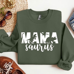 Dinosaurier Mama Saurus Sweatshirt, benutzerdefinierte Mama Dinosaurier Leben Sweatshirt, Muttertag Hoodie, lustiges Muttertagsgeschenk, Mutter von Jungen, Junge Mama Geschenk