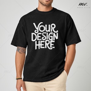Black Comfort Colors 1717 T-Shirt Mockup, C1717 Herren T-Shirt Mockup, Garment Dyed Shirt Mockup, männliches Modell T-Shirt Mockup, einfaches trendiges Mockup