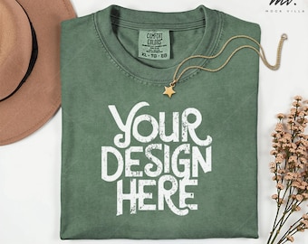 Comfort Colors 1717 Moss Flatlay T-Shirt Mockup, C1717 Moss Tee Mockup, gefaltet Comfort Colors 1717 Shirt Mockup, echtes Produkt