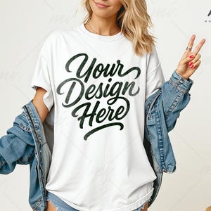 White Comfort Colors 1717 Oversized T-shirt Mockup, C1717 White Tee Mockup, Women&#39;s Comfort Colors 1717 Shirt Mockup, Simple Model Mockup