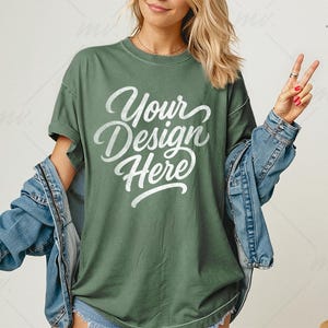Moss Comfort Colors 1717 オーバーサイズTシャツ モックアップ、C1717 Moss Tシャツ モックアップ、レディース Comfort Colors 1717 シャツ モックアップ、シンプルモデル モックアップ