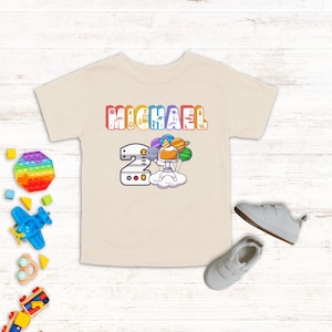 Benutzerdefiniertes Weltraum-Geburtstags-Kleinkind-T-Shirt, personalisiertes Kinder-Astronauten-Shirt mit Namen und Alter, 2