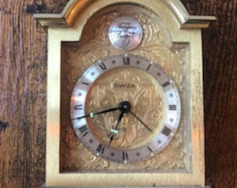 Elegant Swiza / Swiss made Antique / Vintage Carriage clock, brass, gold colour, mechanical clock