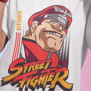 メジャーバイソンディクテーターコミックストリートファイティングプレミアムユニセックスTシャツ