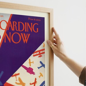 Close-up of the frame edge and glazing of the print