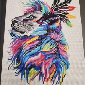Majestic white lion with rainbow mane finished diamond painting