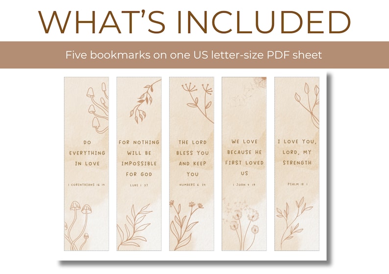 Pu&ograve; includere: Cinque segnalibri stampabili con versetti biblici ispiratori e illustrazioni floreali. I segnalibri sono su uno sfondo beige con testo e illustrazioni marroni.