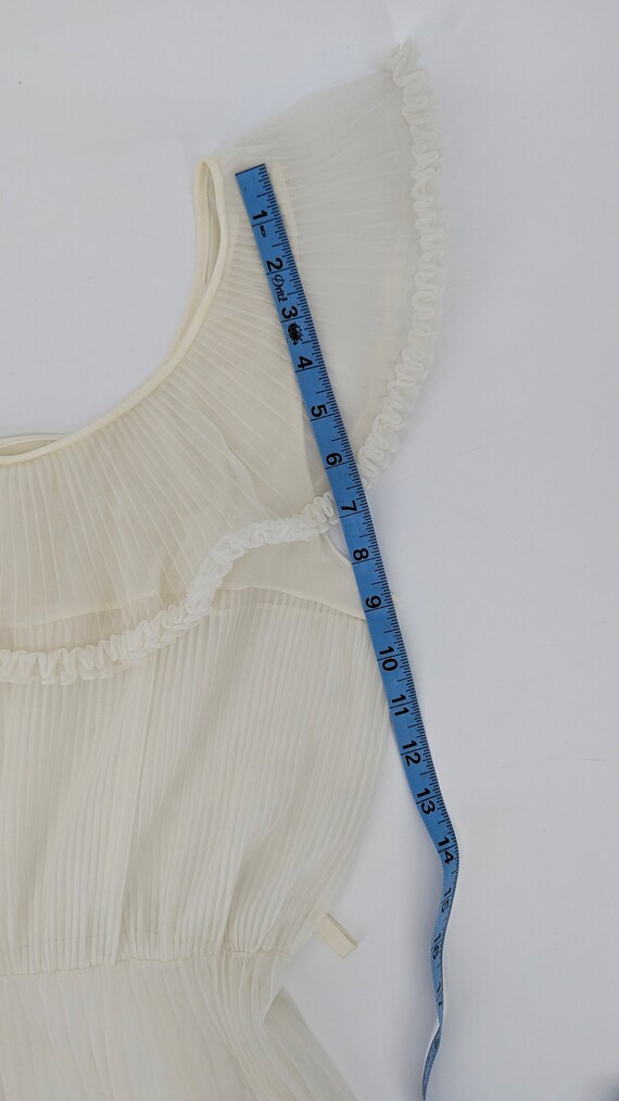 1960s Sheer Pleated Nightgown - image 6